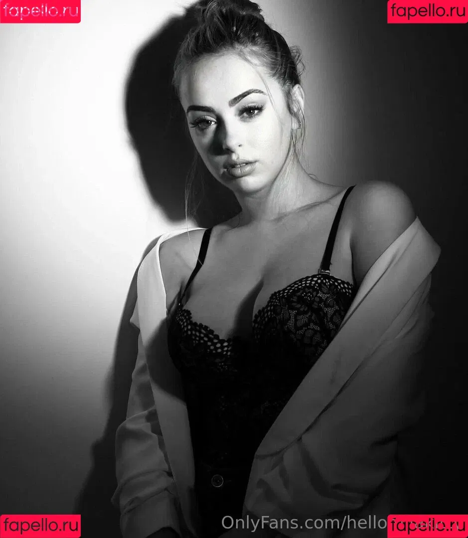 itssophiebby Onlyfans Photo Gallery 
