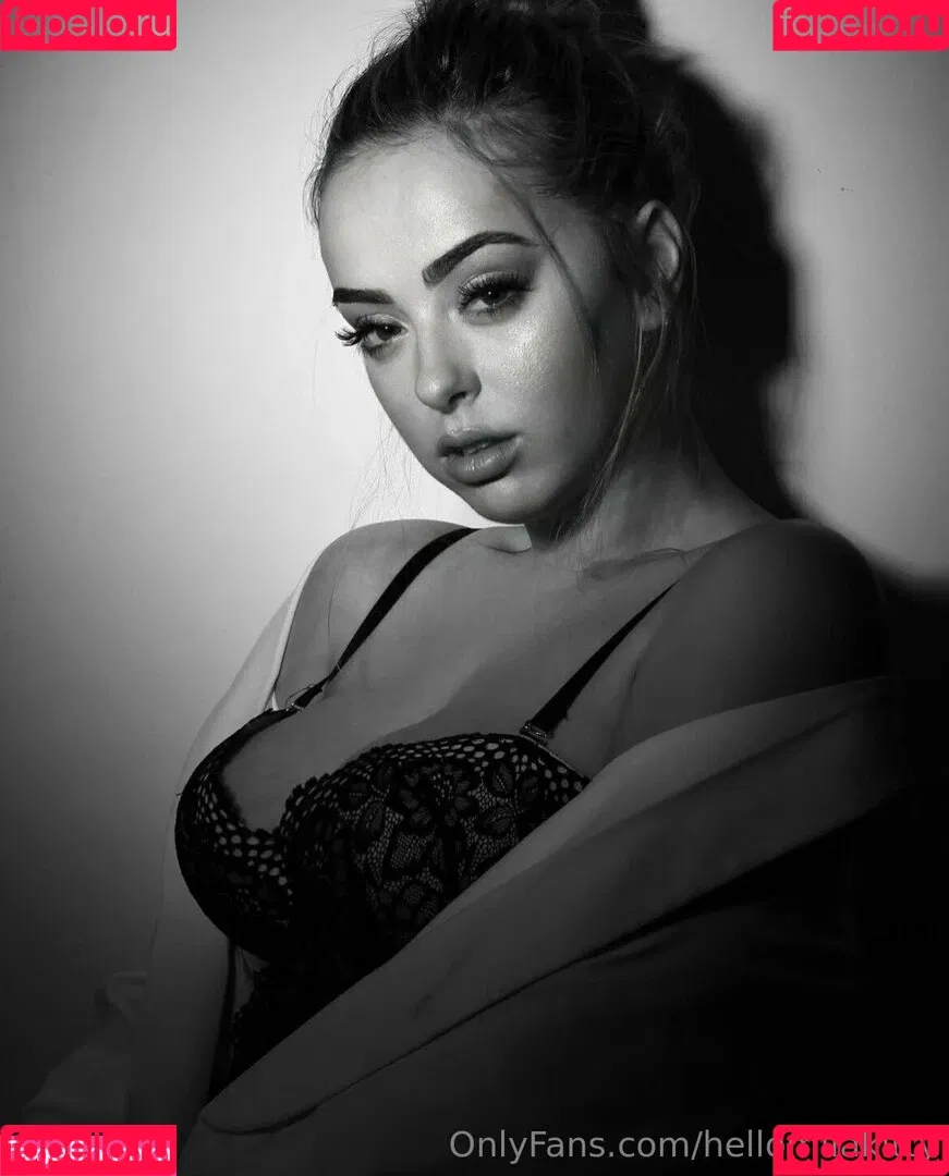 itssophiebby Onlyfans Photo Gallery 