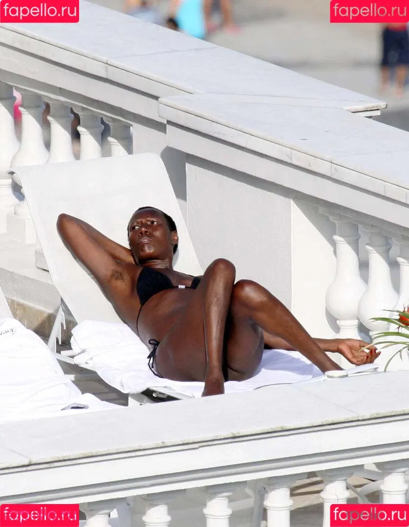 Grace Jones Onlyfans Photo Gallery 