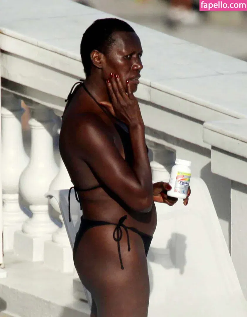 Grace Jones Onlyfans Photo Gallery 