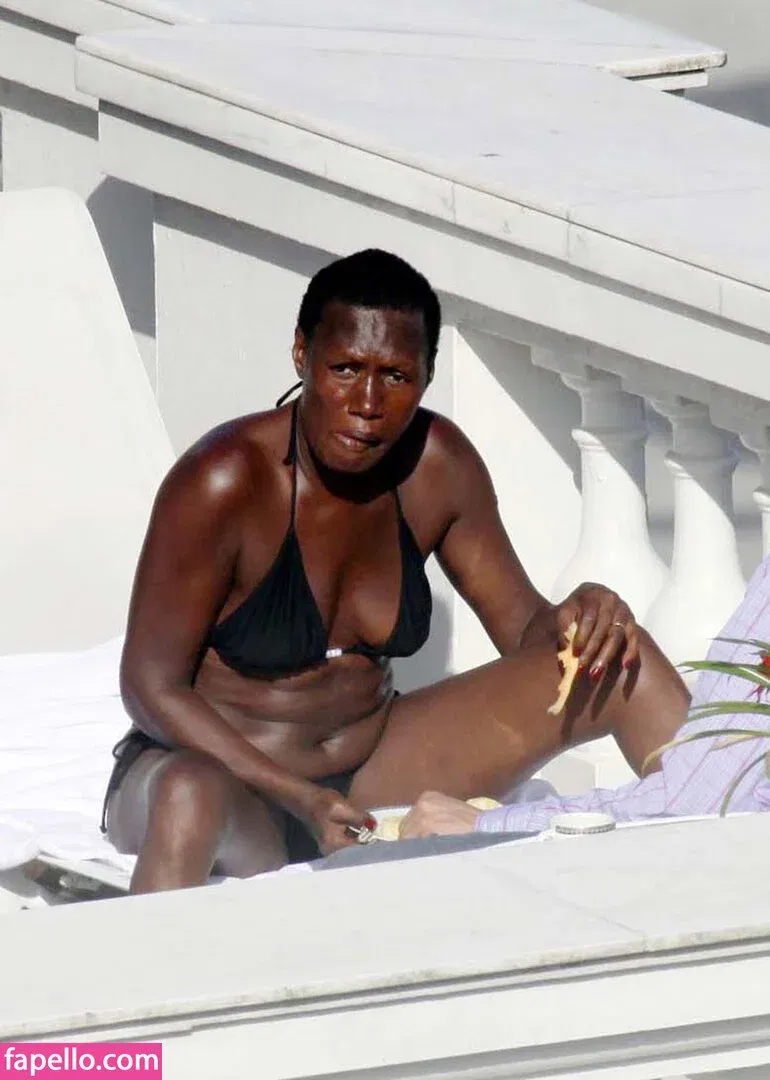 Grace Jones Onlyfans Photo Gallery 