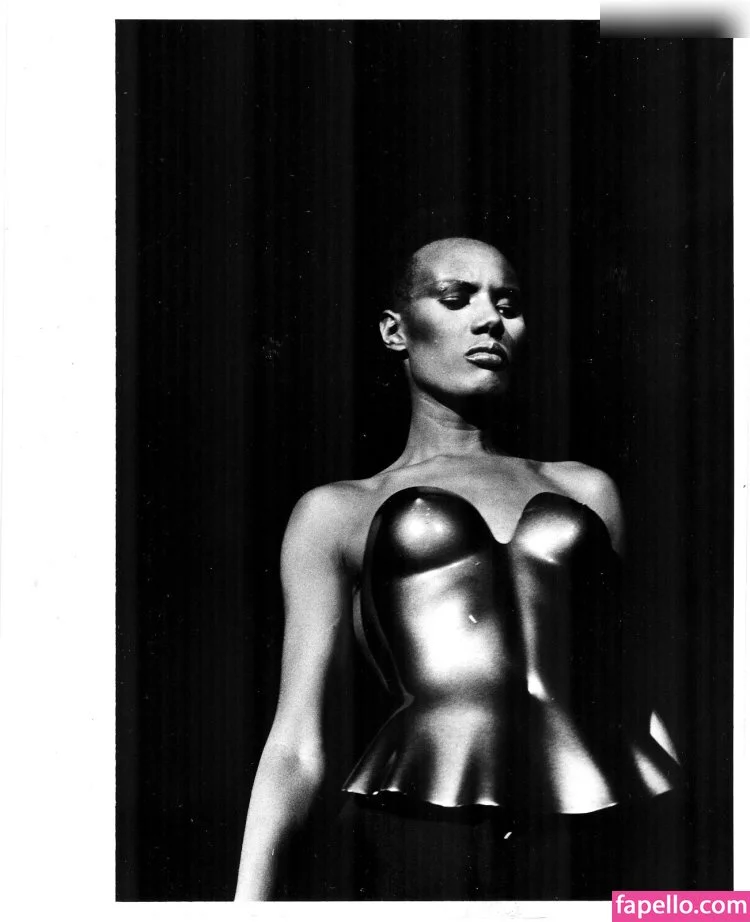 Grace Jones Onlyfans Photo Gallery 