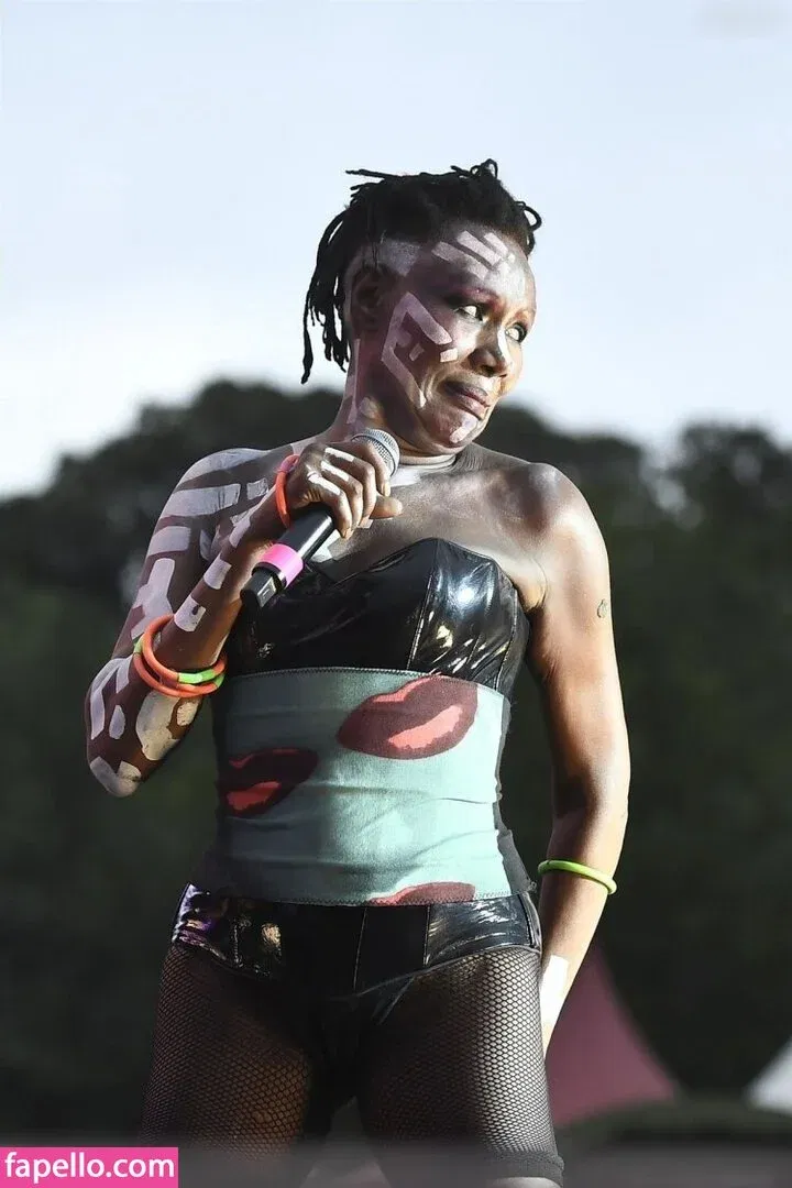 Grace Jones Onlyfans Photo Gallery 