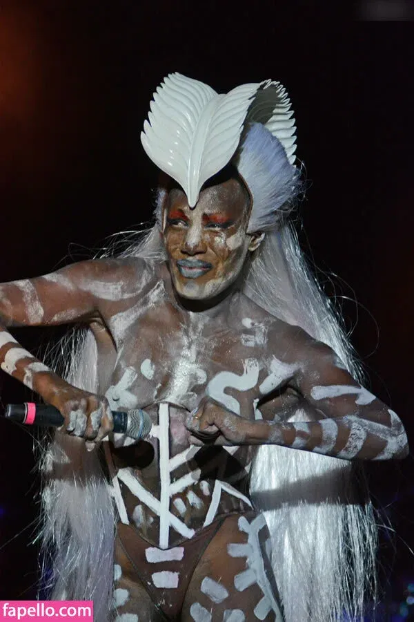Grace Jones Onlyfans Photo Gallery 