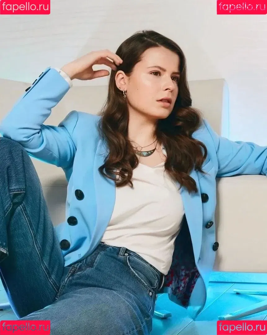 Luisa Neubauer Onlyfans Photo Gallery 
