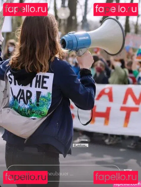 Luisa Neubauer Onlyfans Photo Gallery 