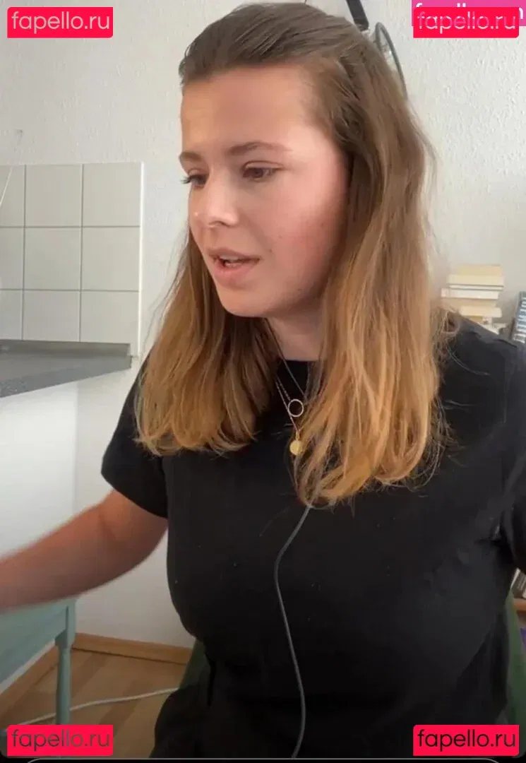 Luisa Neubauer Onlyfans Photo Gallery 