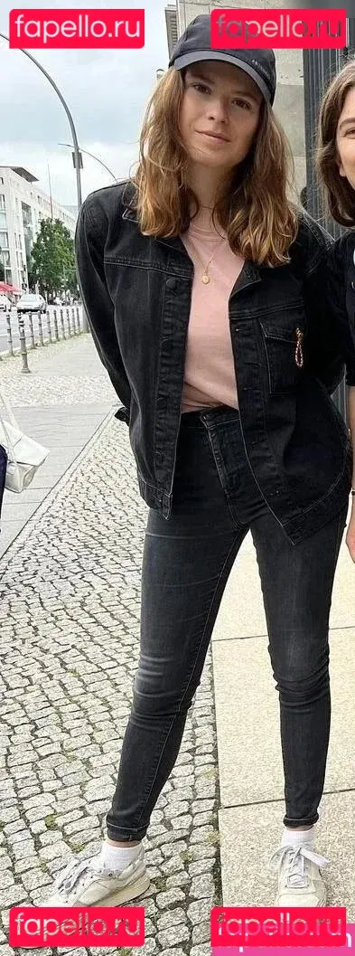 Luisa Neubauer Onlyfans Photo Gallery 