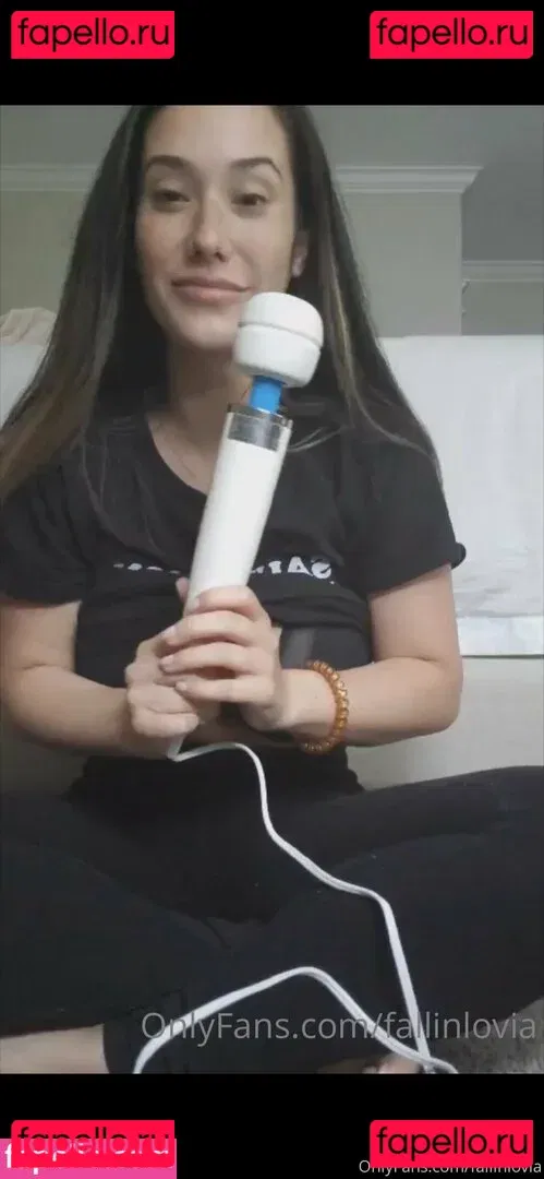 fallinlovia Onlyfans Photo Gallery 