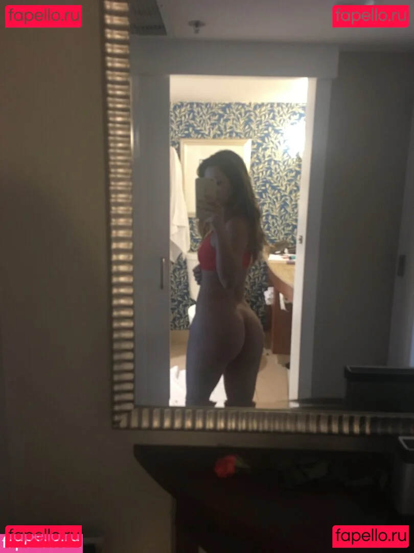 fallinlovia Onlyfans Photo Gallery 