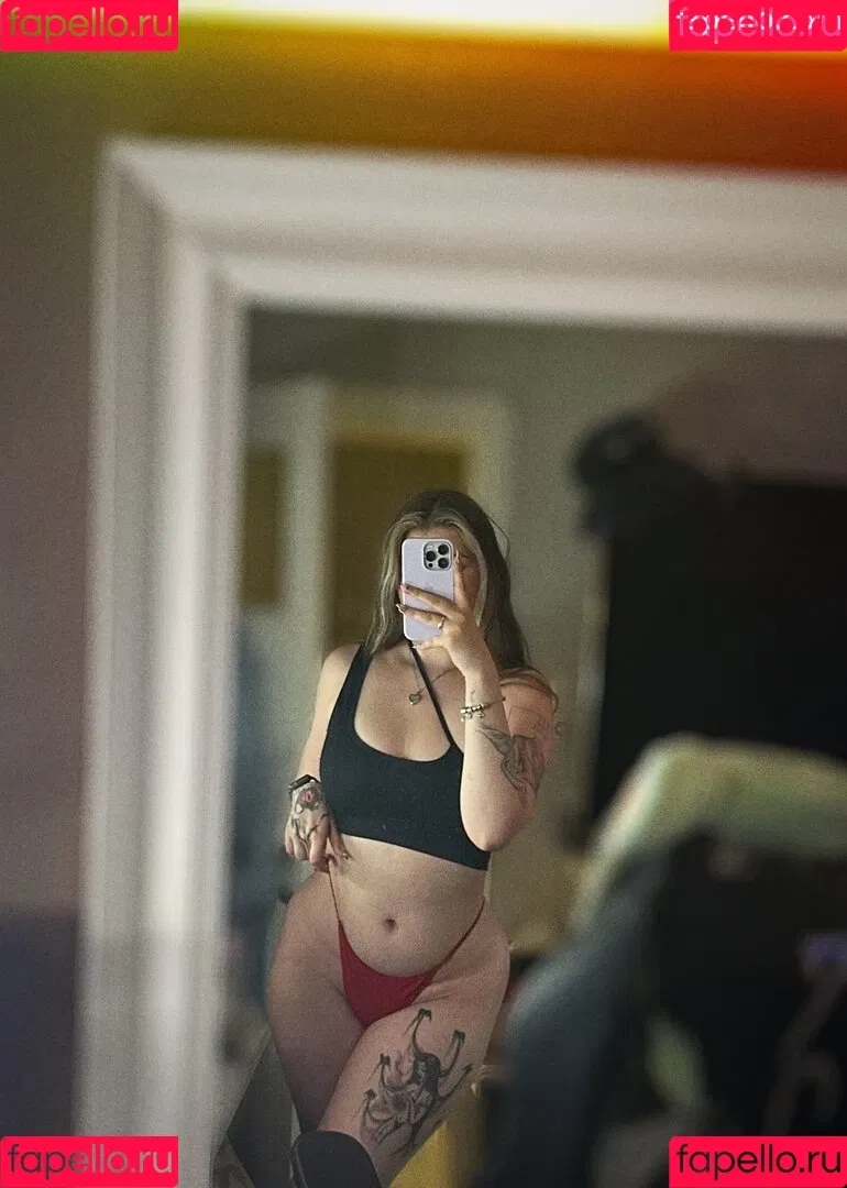 Feneliactx Onlyfans Photo Gallery 