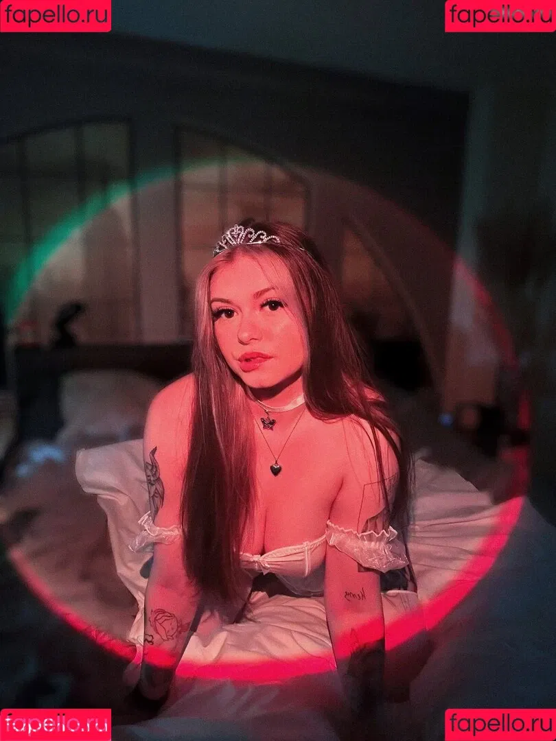 Feneliactx Onlyfans Photo Gallery 