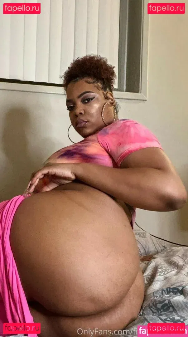 Feneliactx Onlyfans Photo Gallery 