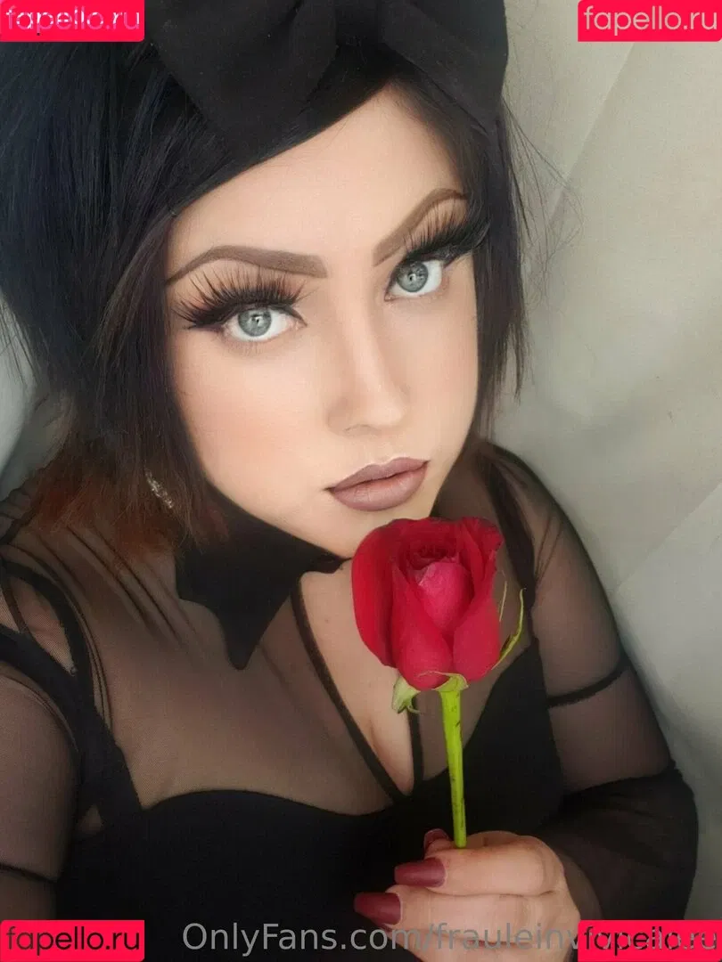 frauleinvivicalee Onlyfans Photo Gallery 