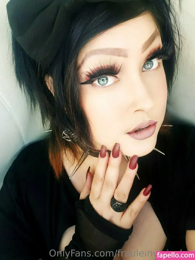 frauleinvivicalee Onlyfans Photo Gallery 