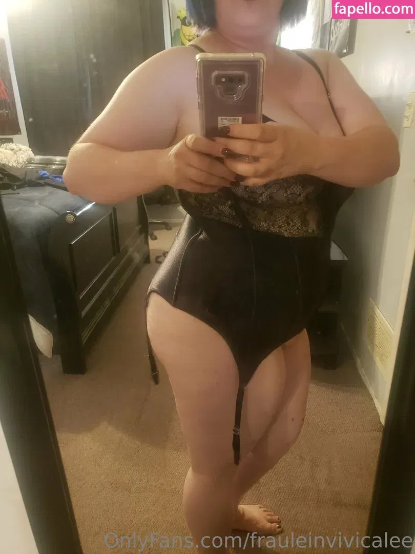 frauleinvivicalee Onlyfans Photo Gallery 