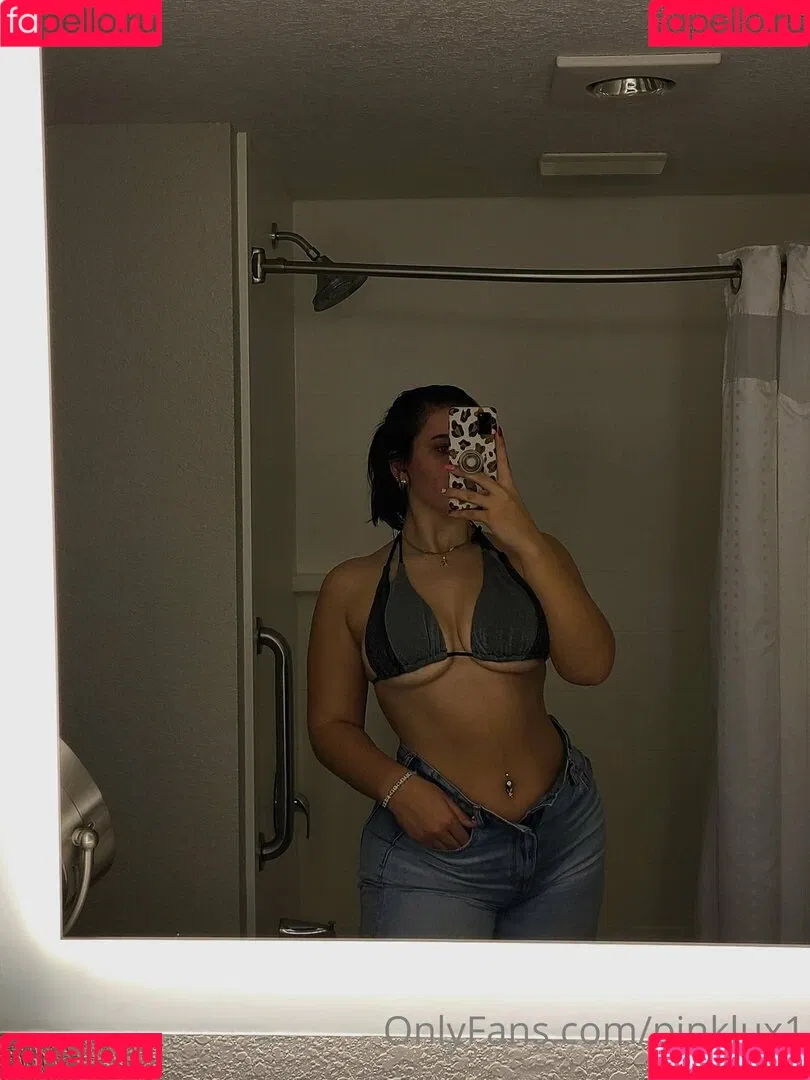 pinklux1 Onlyfans Photo Gallery 