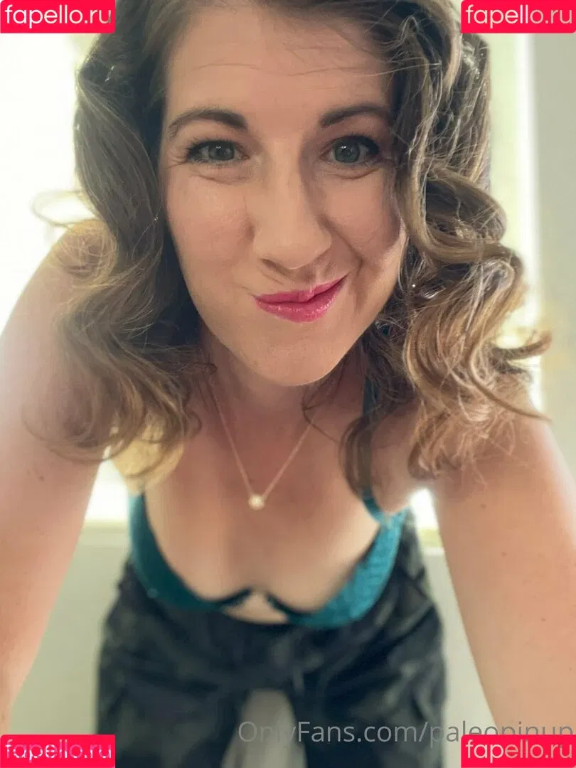 paleopinup Onlyfans Photo Gallery 