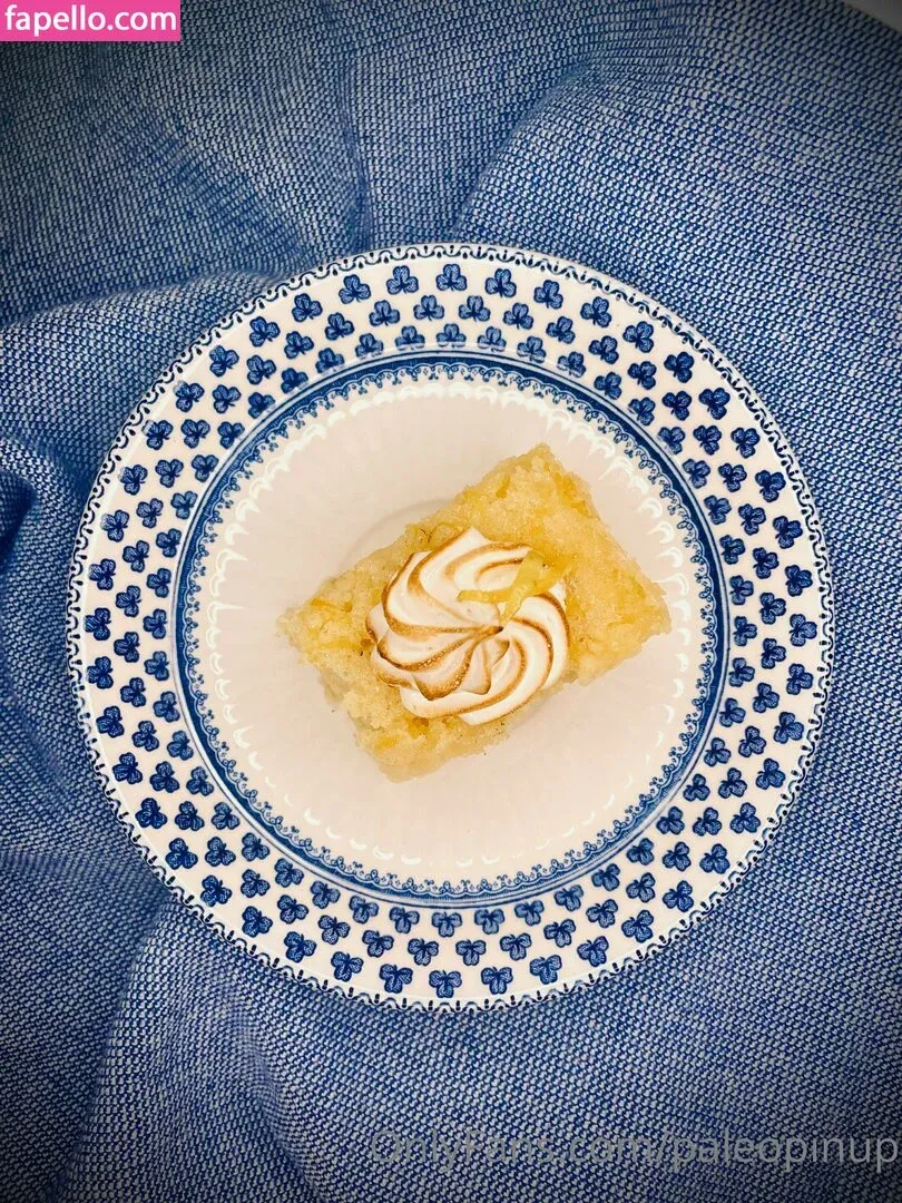 paleopinup Onlyfans Photo Gallery 