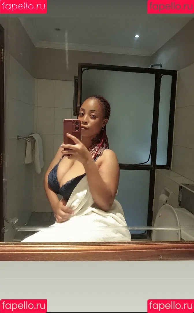 Saadahali5 Onlyfans Photo Gallery 