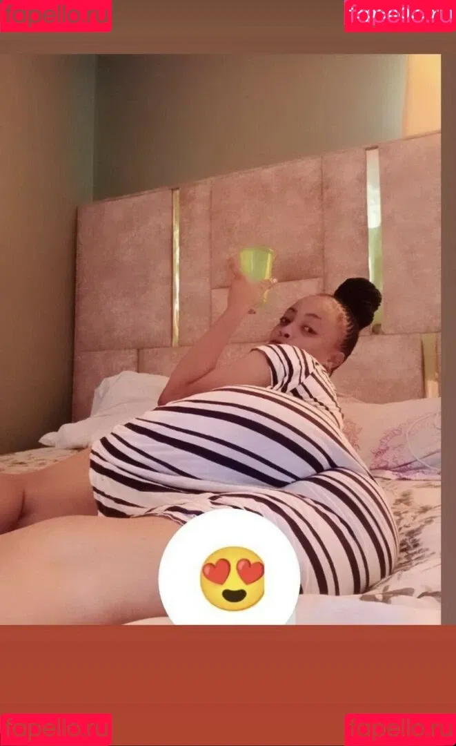 Saadahali5 Onlyfans Photo Gallery 