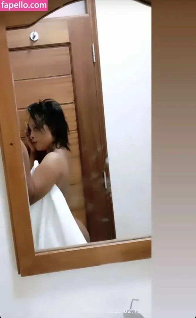 Saadahali5 Onlyfans Photo Gallery 