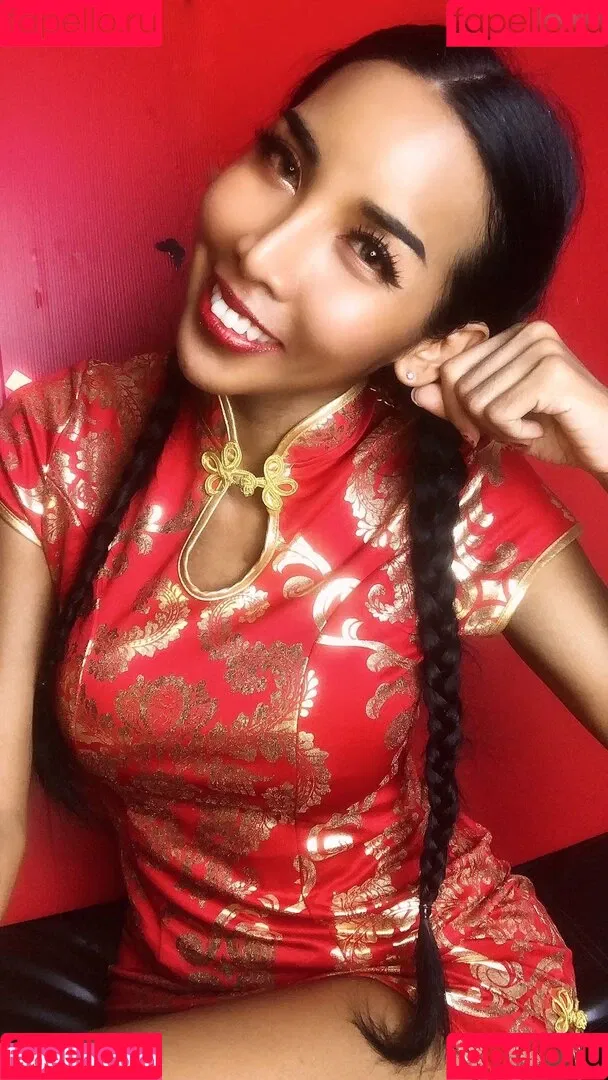 ladyboyshasha Onlyfans Photo Gallery 