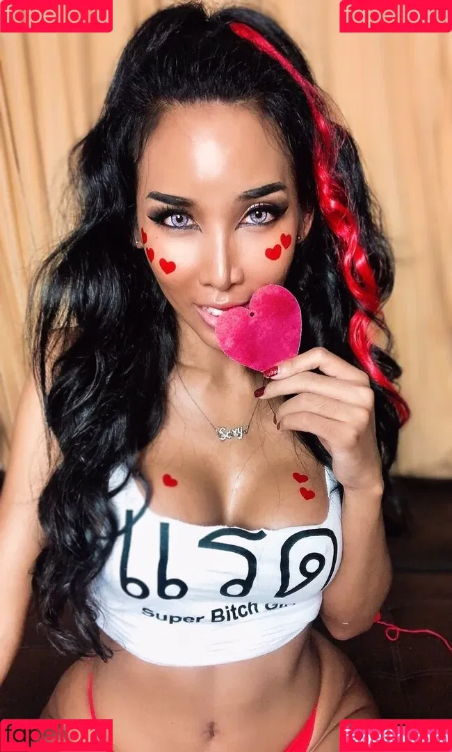 ladyboyshasha Onlyfans Photo Gallery 