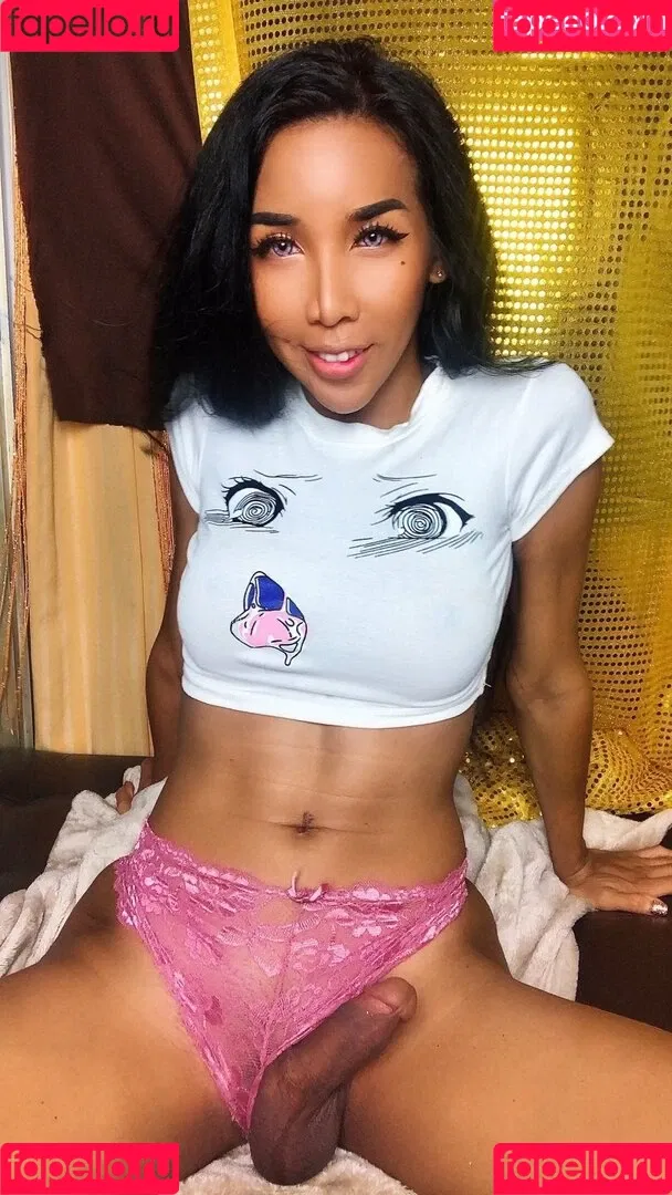 ladyboyshasha Onlyfans Photo Gallery 
