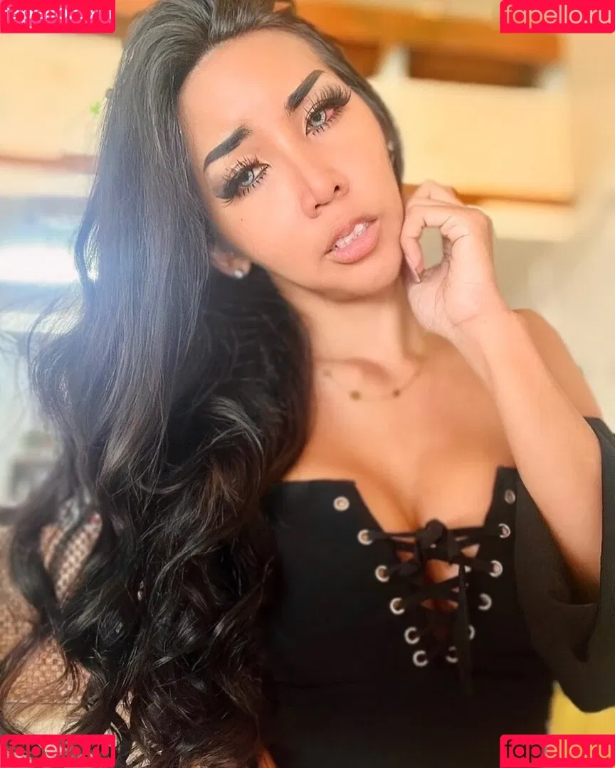 ladyboyshasha Onlyfans Photo Gallery 