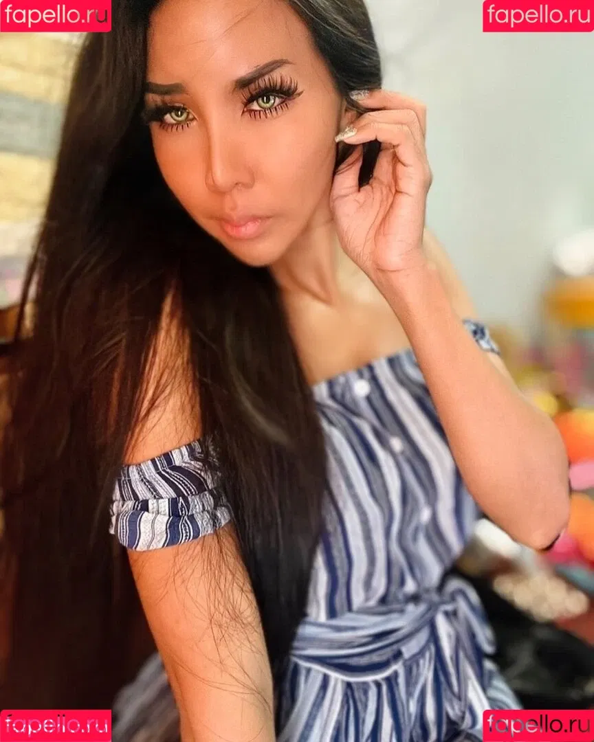 ladyboyshasha Onlyfans Photo Gallery 