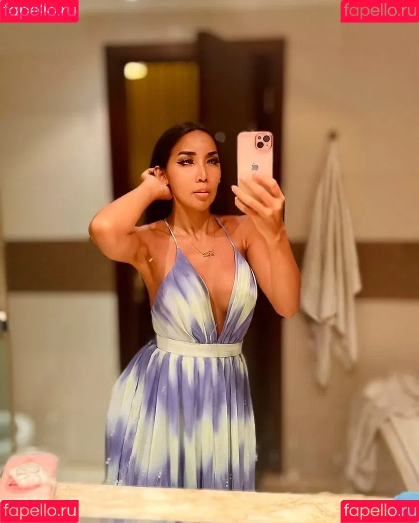 ladyboyshasha Onlyfans Photo Gallery 