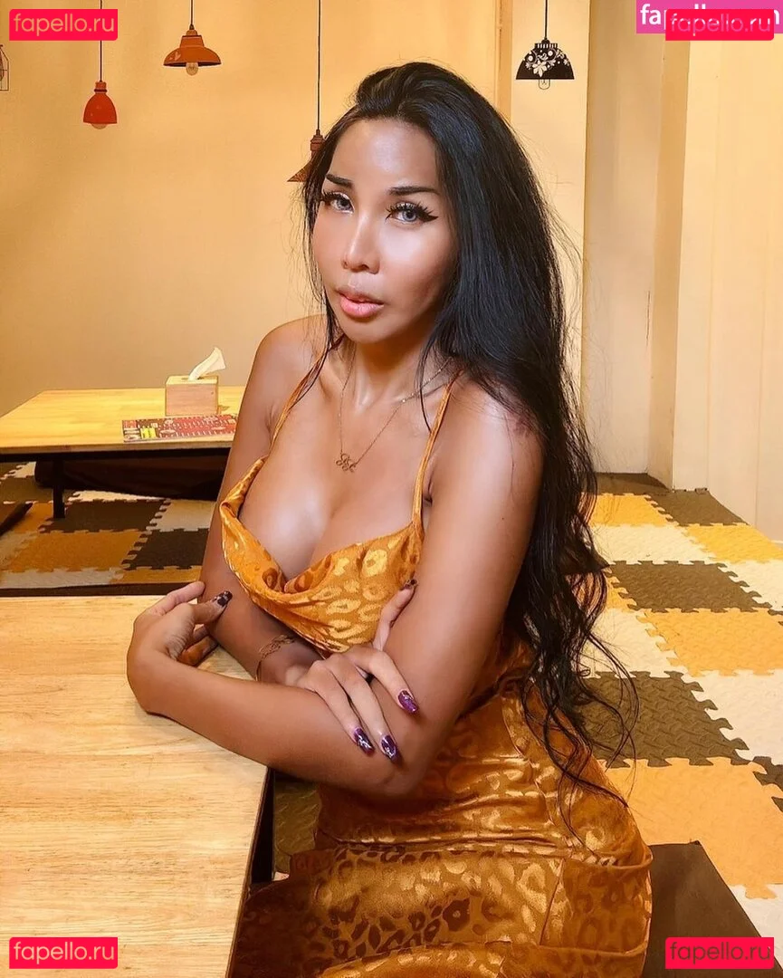 ladyboyshasha Onlyfans Photo Gallery 