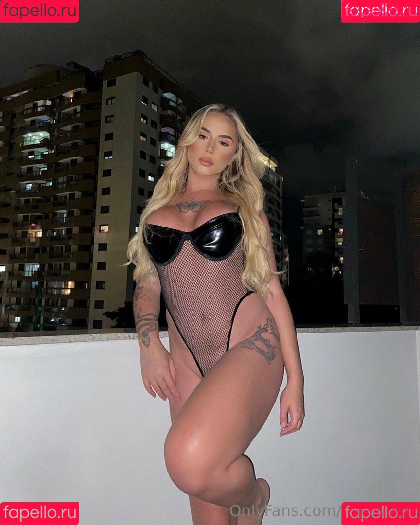 Hillawood Onlyfans Photo Gallery 