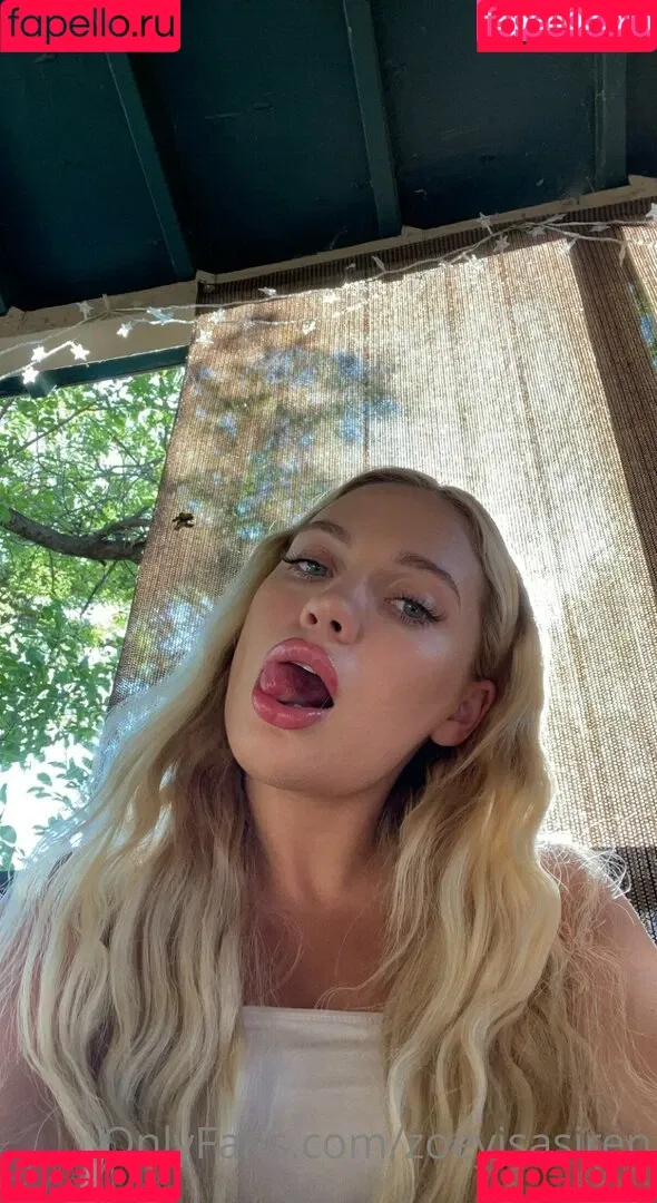zoeyisasiren Onlyfans Photo Gallery 