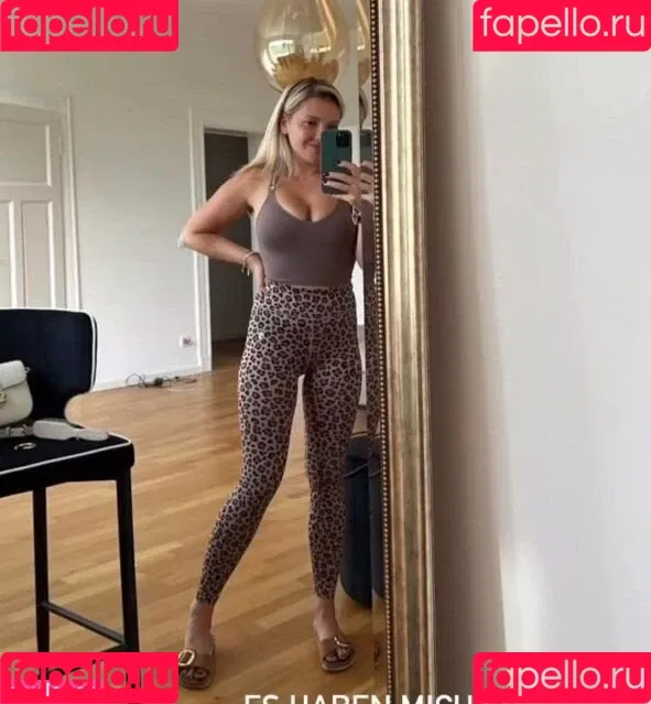 Evelyn Burdecki Onlyfans Photo Gallery 
