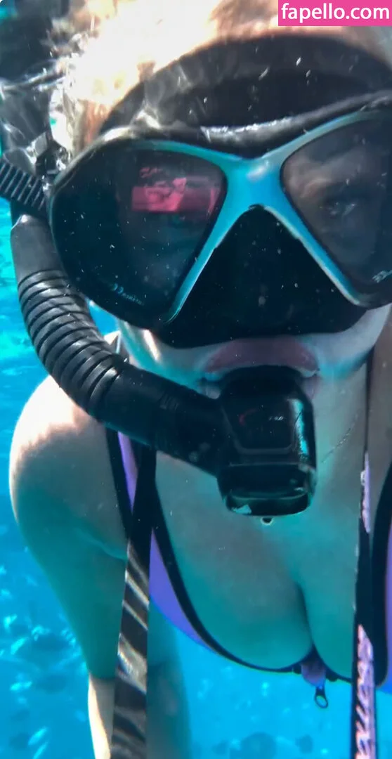 Evelyn Burdecki Onlyfans Photo Gallery 