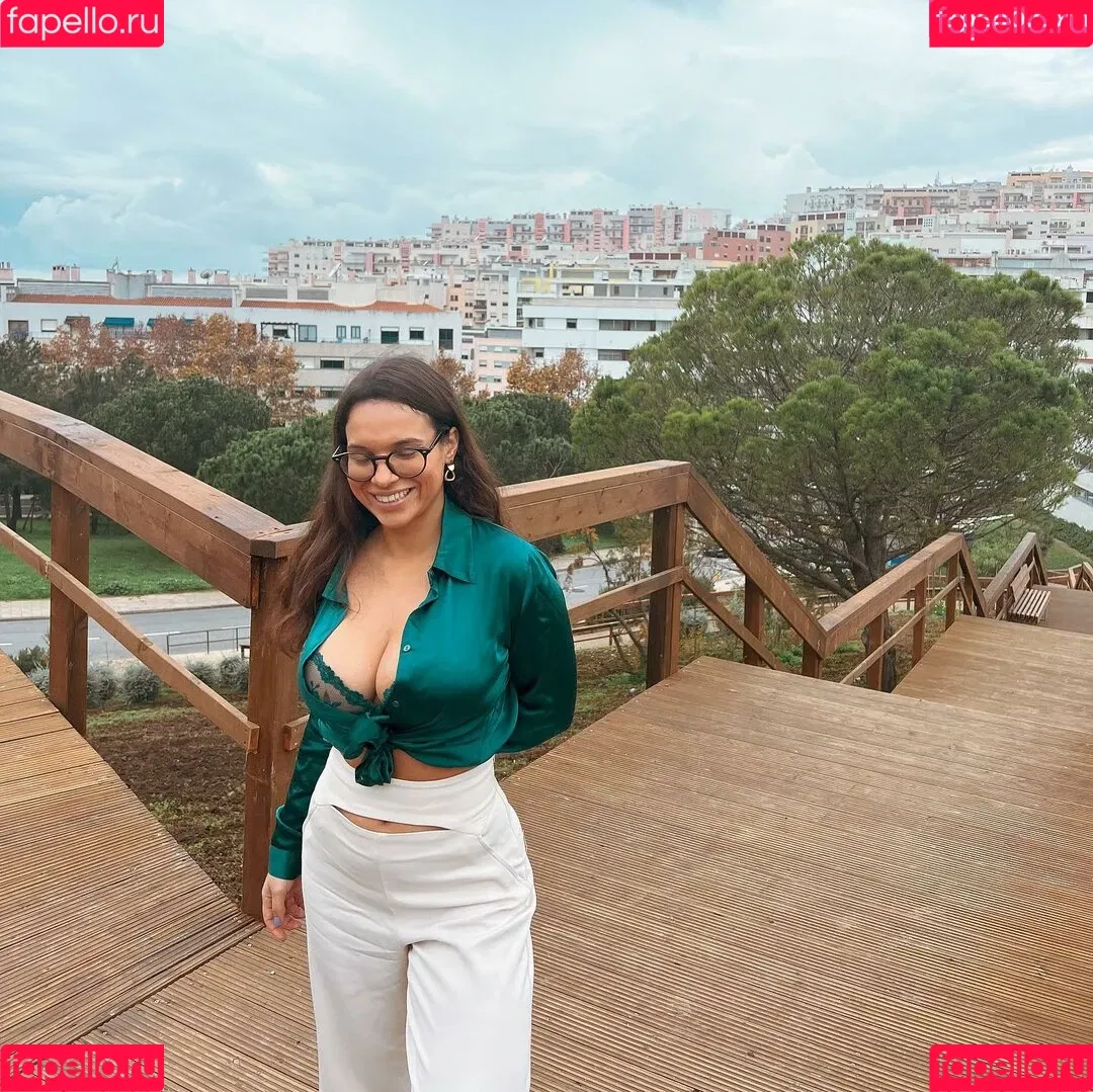 Catarina Fernandes Onlyfans Photo Gallery 