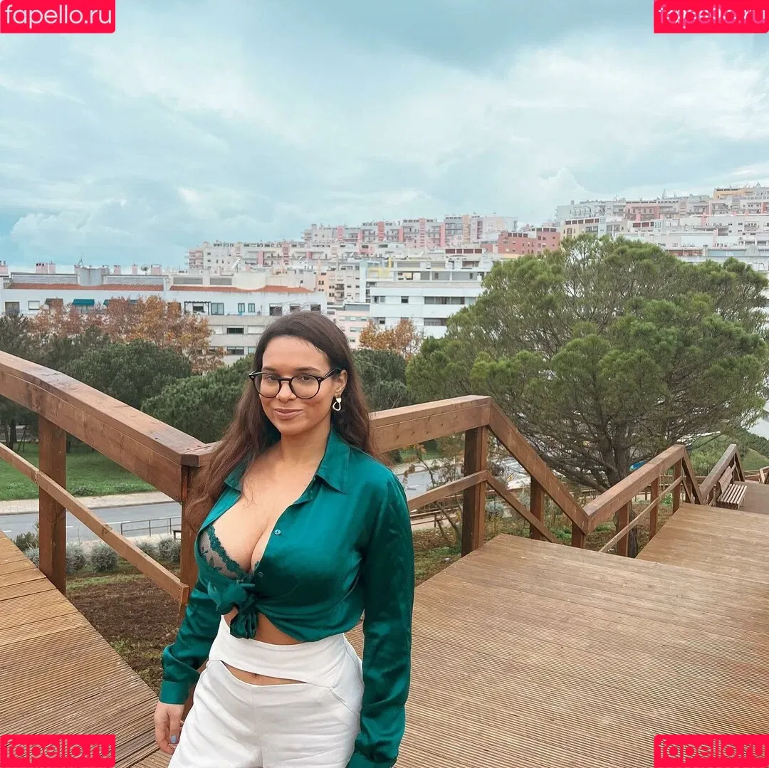 Catarina Fernandes Onlyfans Photo Gallery 