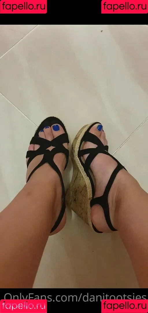 goddess_daniella Onlyfans Photo Gallery 