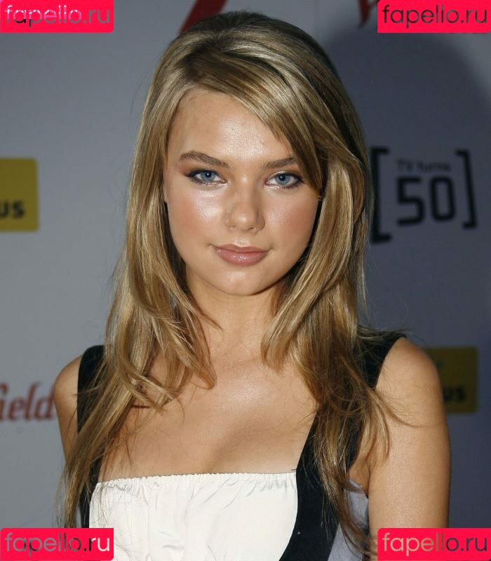 Indiana Evans Onlyfans Photo Gallery 