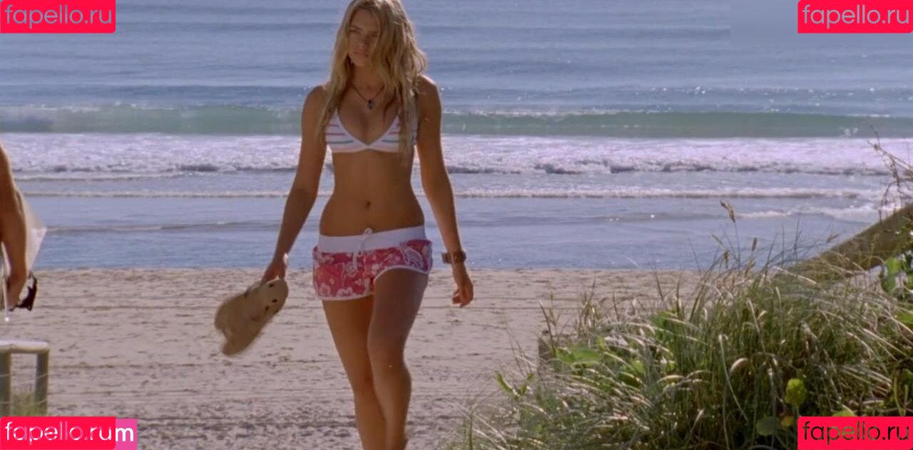 Indiana Evans Onlyfans Photo Gallery 