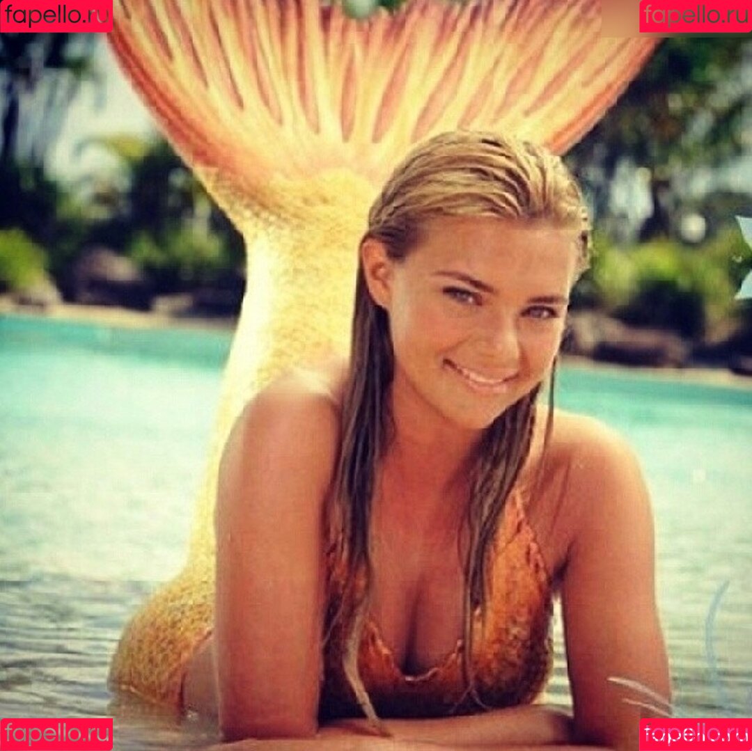 Indiana Evans Onlyfans Photo Gallery 
