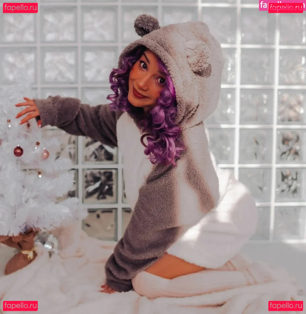 AlinaNaMeli Onlyfans Photo Gallery 