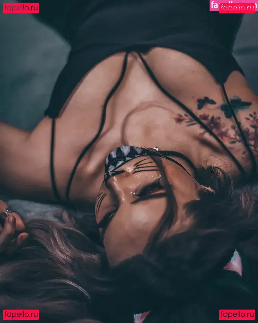 AlinaNaMeli Onlyfans Photo Gallery 