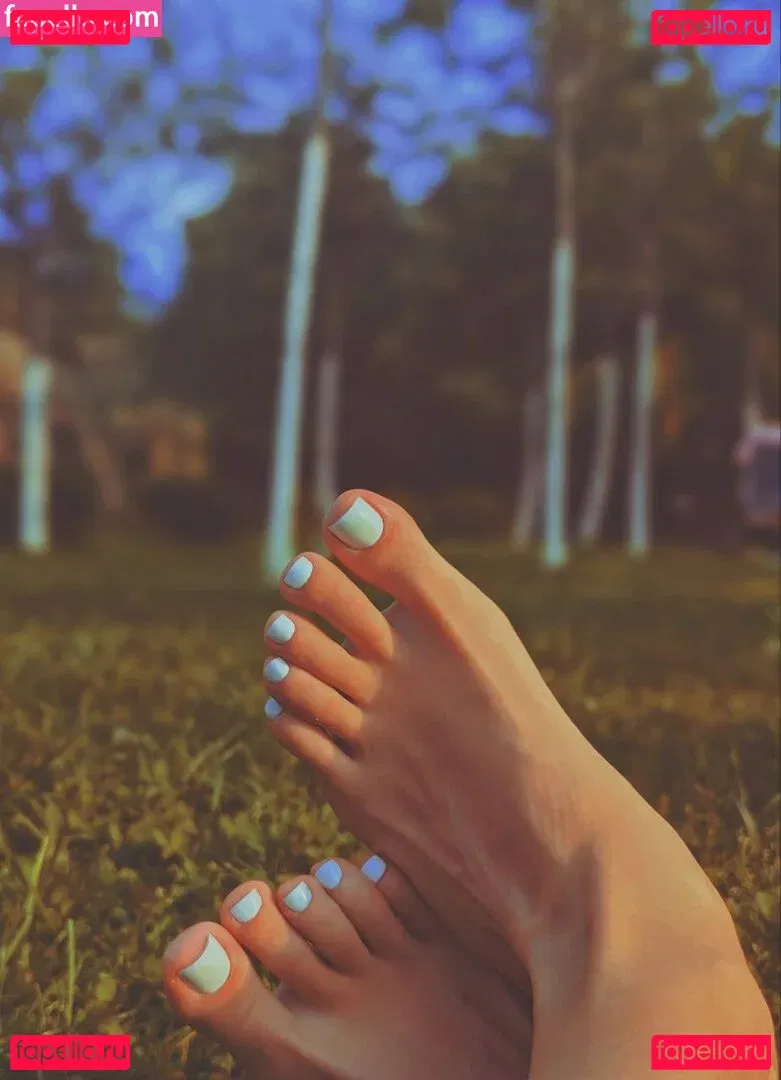 AlinaNaMeli Onlyfans Photo Gallery 