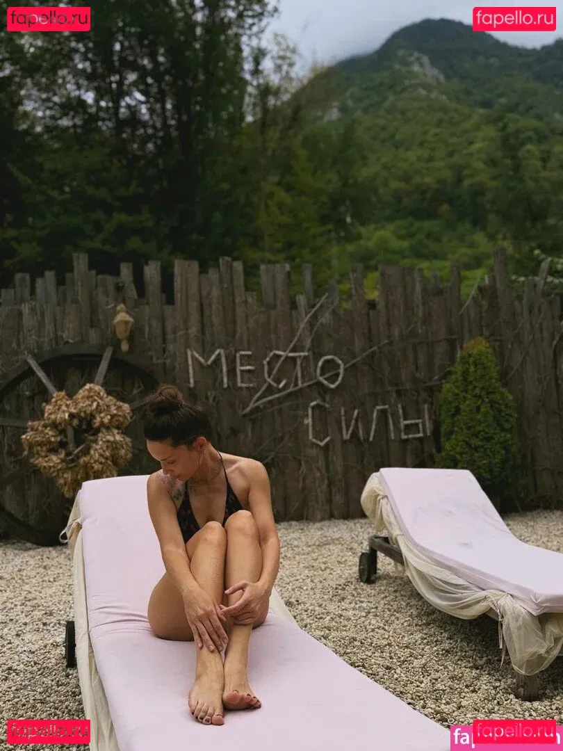 AlinaNaMeli Onlyfans Photo Gallery 