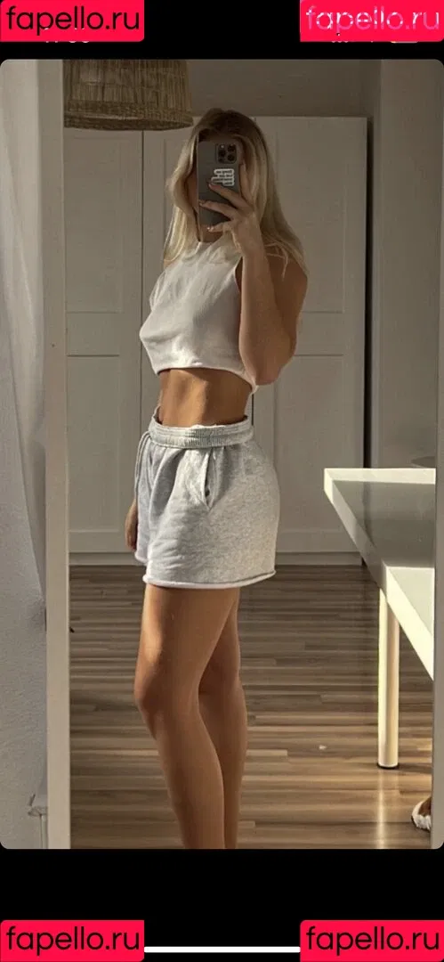 Emilia_wue Onlyfans Photo Gallery 