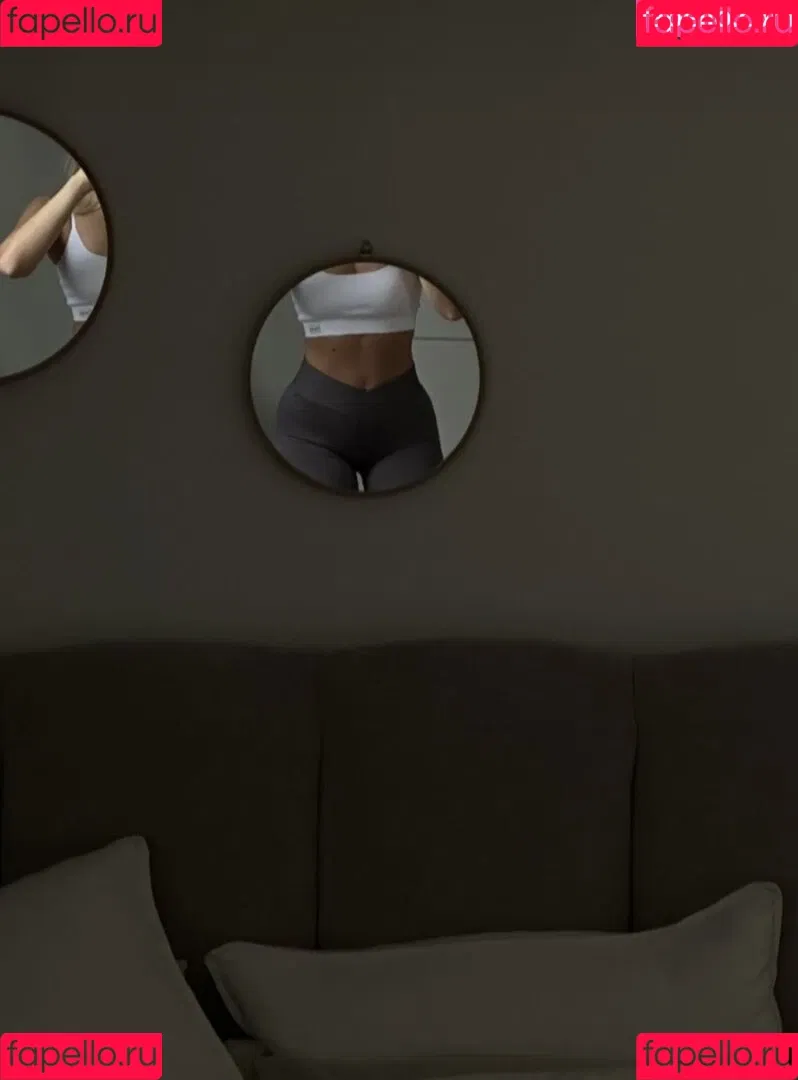 Emilia_wue Onlyfans Photo Gallery 