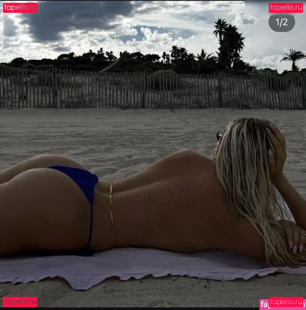 Emilia_wue Onlyfans Photo Gallery 